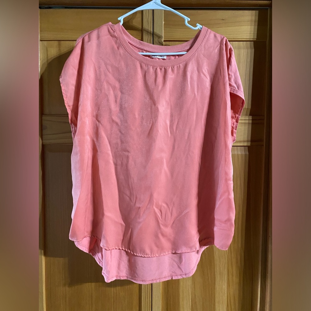 Edgeley extra large mixed material top